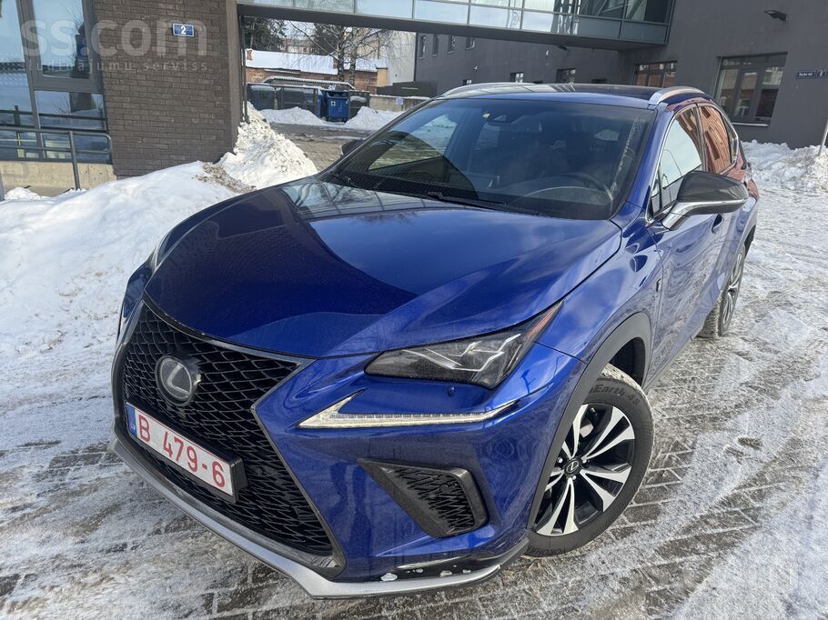 Lexus NX 300h F Sport Facelift (2018–2020)
Ultrasonic Blue Metallic 8X1 eks