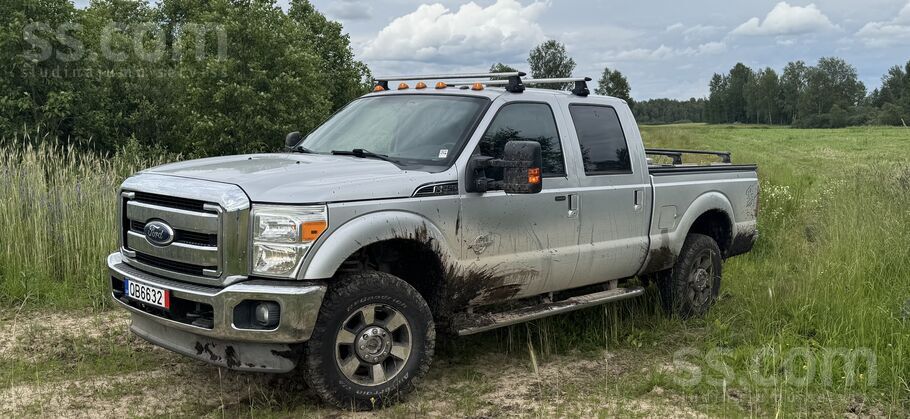 298kW jaudīgs F250 dīzelis
Teicamā tehniskā un vizuālā stāvoklī. 
Var nopi