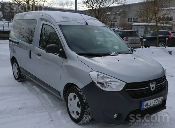 Uzņēmums pārdod labu Dacia Dokker, 1.5Td 55kw (Pasažieru versija ar 5 vietām