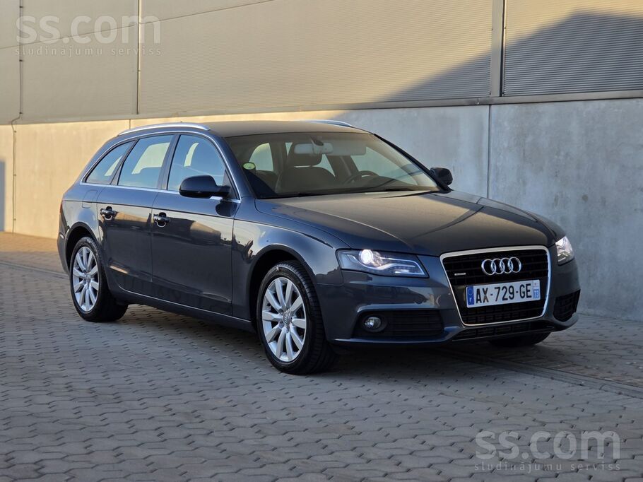 Audi Tīko no Francijas Audi A 4 Quatrro Universāls , 3L