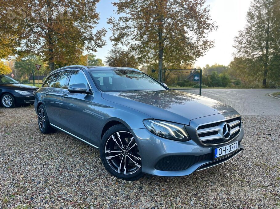 Mercedes Pārdod Mercedes E220 Cdi Avantgarde 9 Gtronic ātru