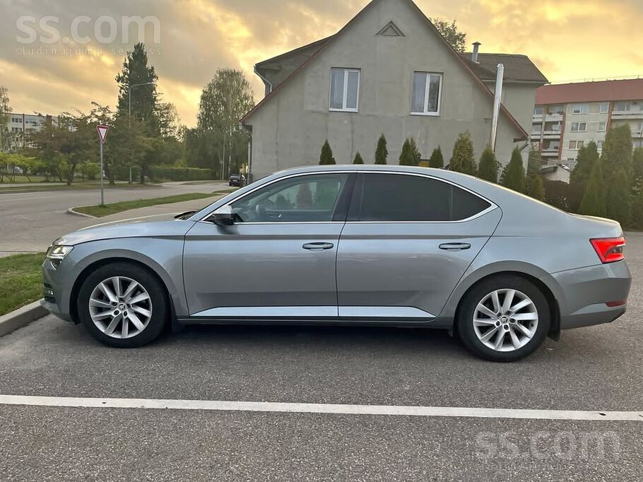 Skoda Pārdodas Biznesa Klases Auto – Škoda Superb 2.0 Ts