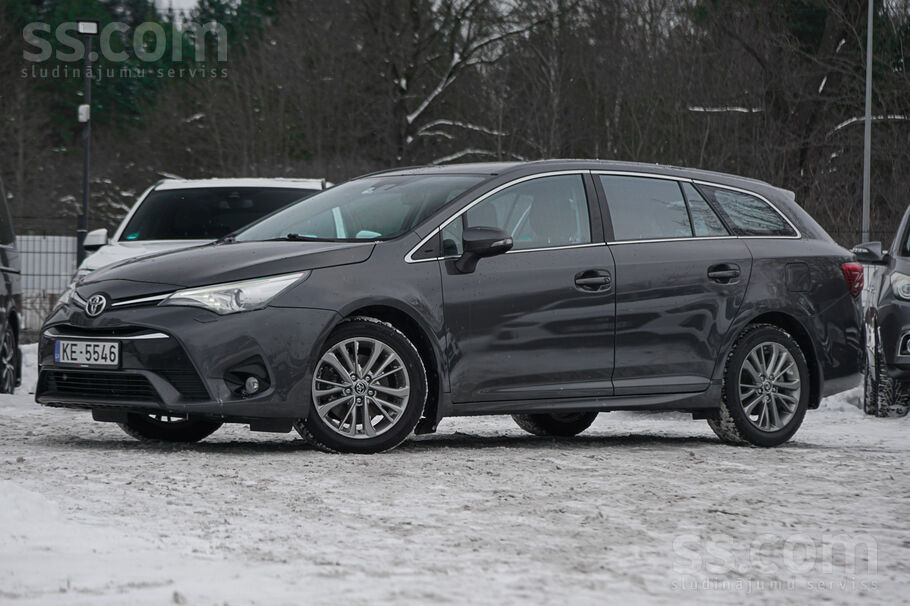 Toyota Latvijā pirkta jauna, pārbaudāms nobraukums, D4D, 