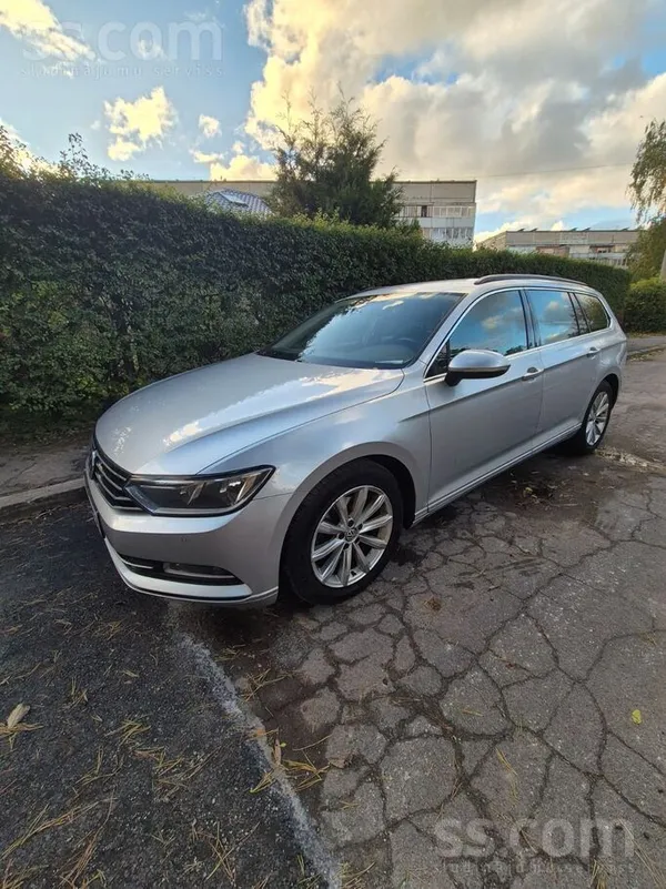 Volkswagen VW Passat B8 2.0 Tdi Dsg Comfortline lieliskā stāv