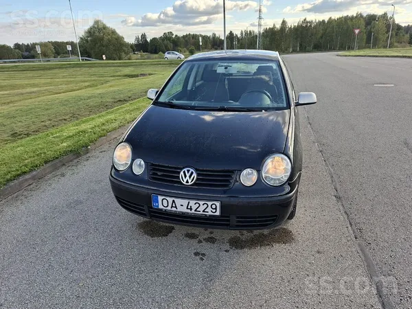 Volkswagen Kompakts un ekonomisks VW Polo. 