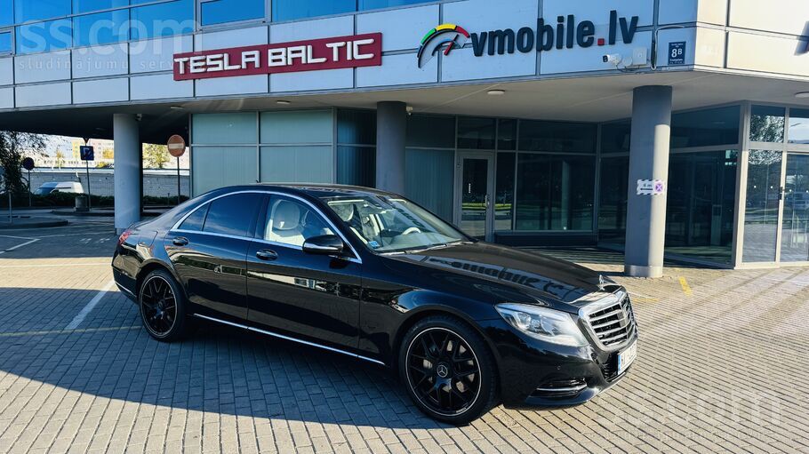 Новый ТО, 4 matic W222 S350 Bluetec, 3.0 D, keyless Go 190 kw. В Латвии один