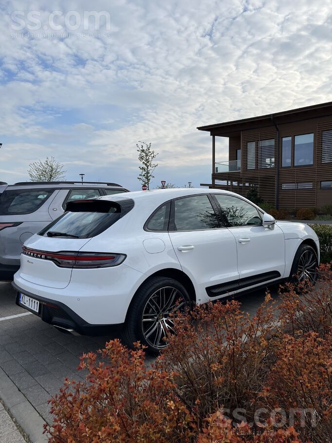 Pārdodu Porsche Macan 2.0 Turbo - 195kw/265zs
Porsche iegādājāmies jaunu