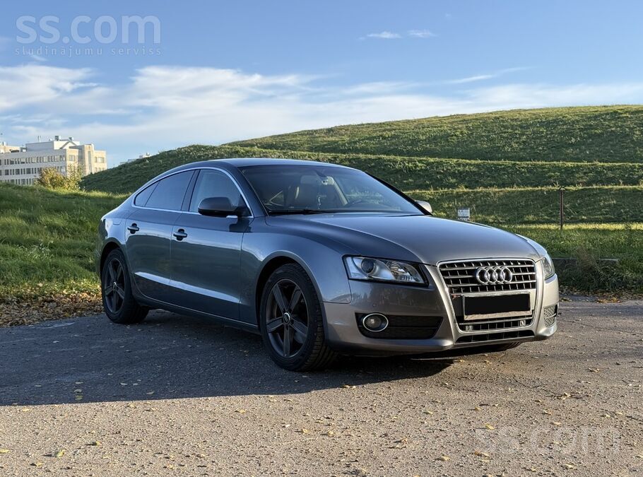 Audi Pārdodu Audi A5 2, 0 d. , ar labāko un ekonomiskāk