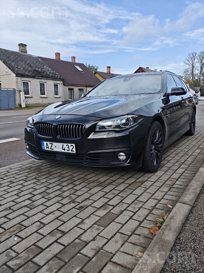 Tirgojas labs Xdrive 530, 2014 gada. visas apkopes ir veiktas, tikko mainīta