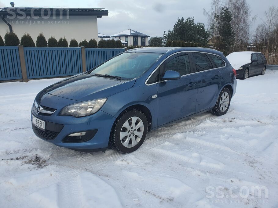 Pārdod Opel Astra Sports Tourer, 1.6 dīzelis, 100 KW, 6 pakapju manuālā ātru