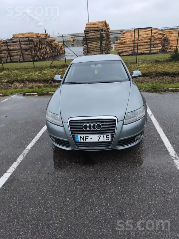 Audi Pārdod auto sīkāk pa telefonu