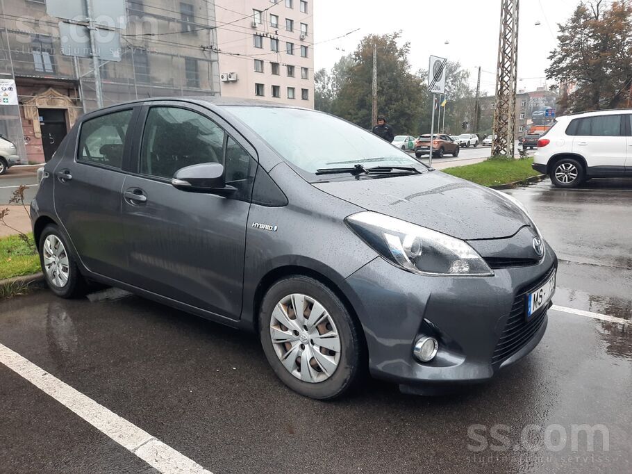 Toyota Jauna Skate, jaunas riepas. Ideāls pilsētas auto.
