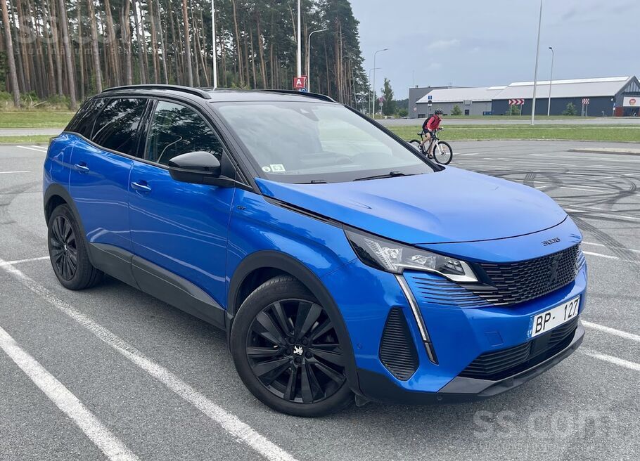 Peugeot 3008 GT Black Edition 1.5D Куплен у дилера Peugeot в 2023 году. Гара