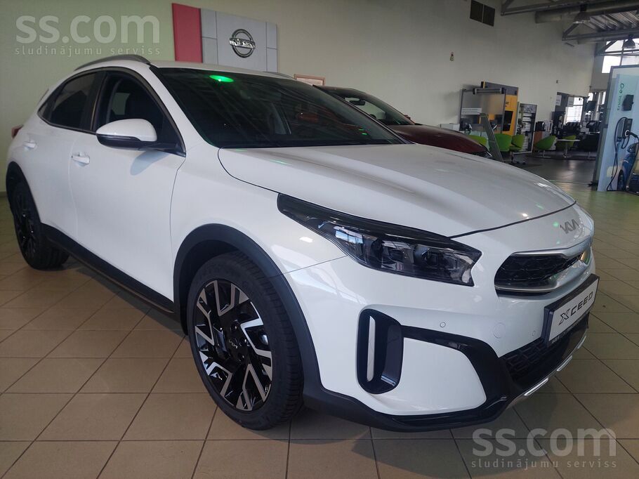 Jauns Kia Xceed 1, 5 T-Gdi 140zs 7Dct, komplektācija EX Comfort Pack.
Pa
