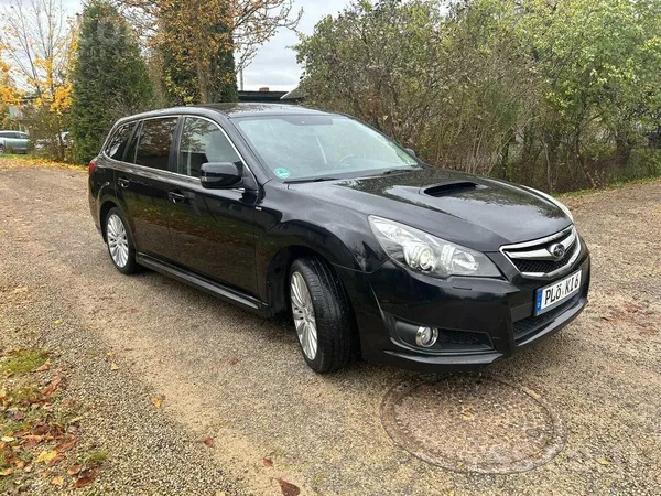Pārdod Subaru Legacy 2, 0d, 133 kw. Laba komplektācija. Teicams tehniskais u