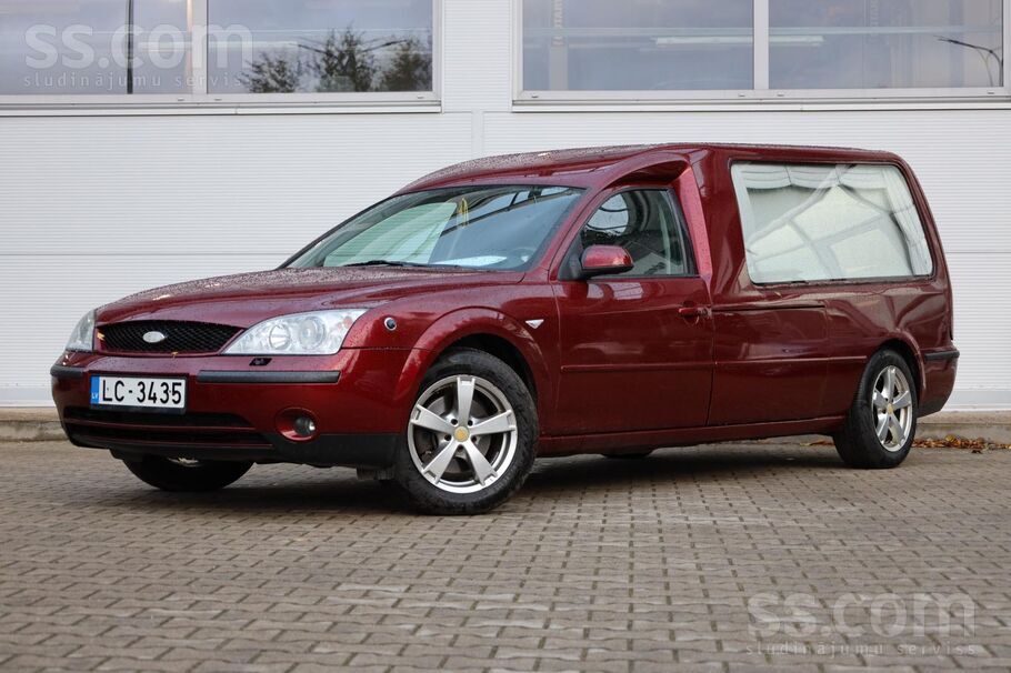 Ford 2.5 benzīns, automāts, parkošanās sensori. 