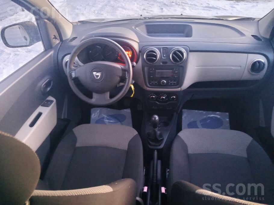 Dacia Lodgy 2015 - 5,400 €, 85 tūkst., Latvija