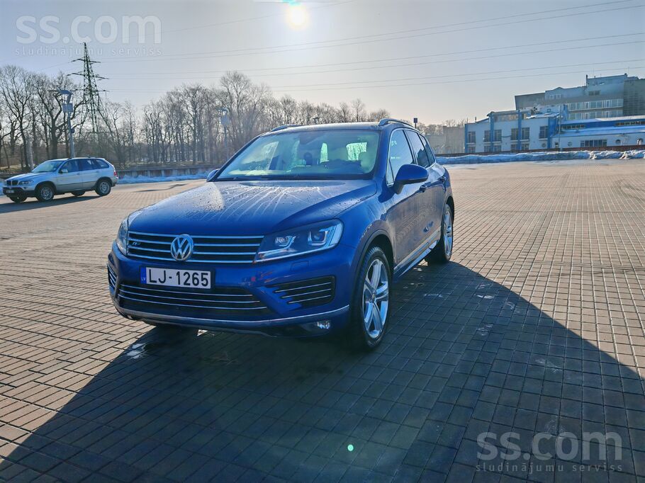 Volkswagen Латвийская машина без аварий и маленьким пробегом.
