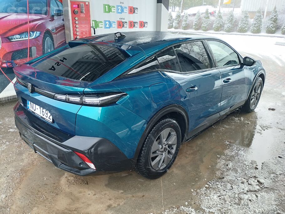 Peugeot Allure, benzīns ar automātisko pārnesumkārbu. Gara