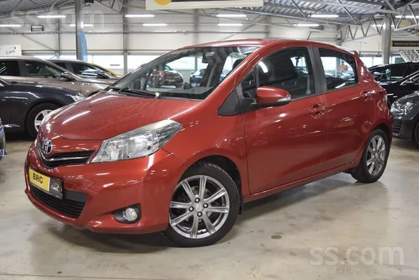 Toyota Toyota Yaris A/t. 2013. gada. 1.3l benzīns, 73 Kw