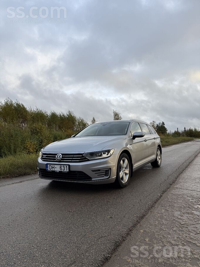 Volkswagen Passat Gte 1.4 Tsi Plug-in Hybrid 2017
пройден свежий техосмотр