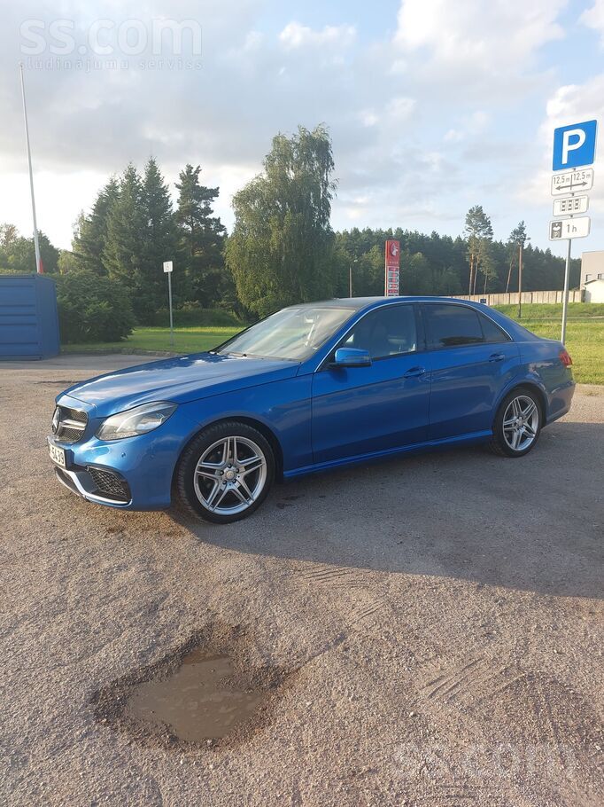 Продаю или меняю. машина в хорошем состоянии R-18 Amg, много чего применено,