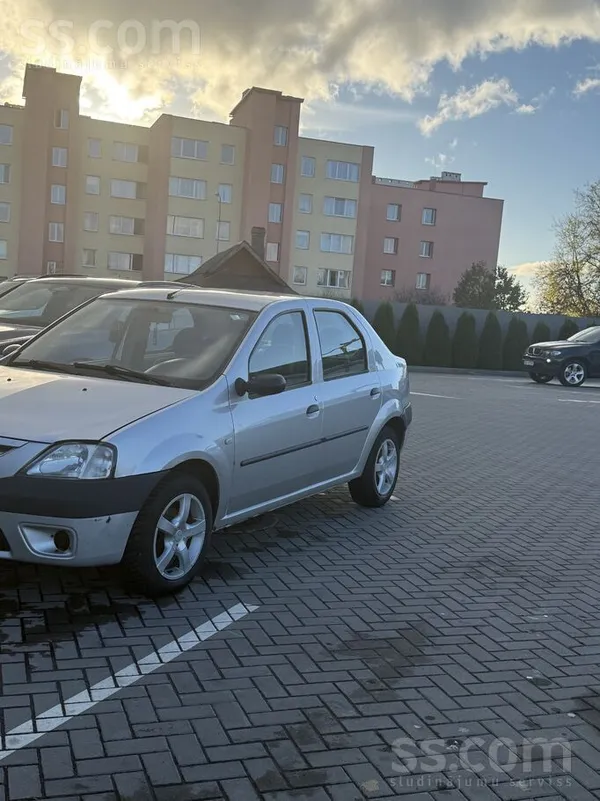 Dacia Pārdodu uzticamu automašīnu Dacia Logan 1.4D 50kW,
