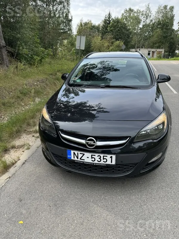 Opel Opel Astra Sports Tourer 1.6 Cdti 81 kW 2015 no Vā