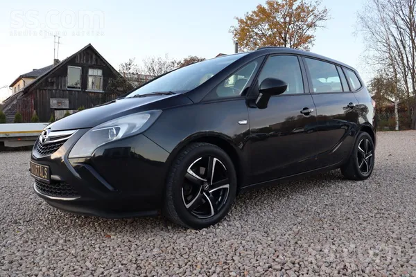 Opel Tikko no Vācijas. Opel Zafira Tourer Facelift. 2.0