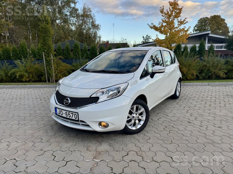 Nissan Nissan Note ar 1.2/59kw benzīna dzinēju un 5-pakāp