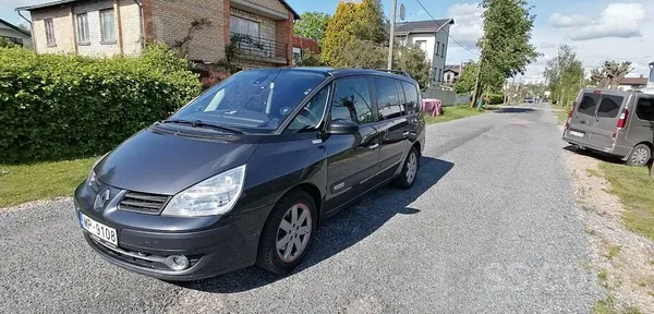 Renault Lielisks ģimenes auto, tikko pārlasīts priekšējais