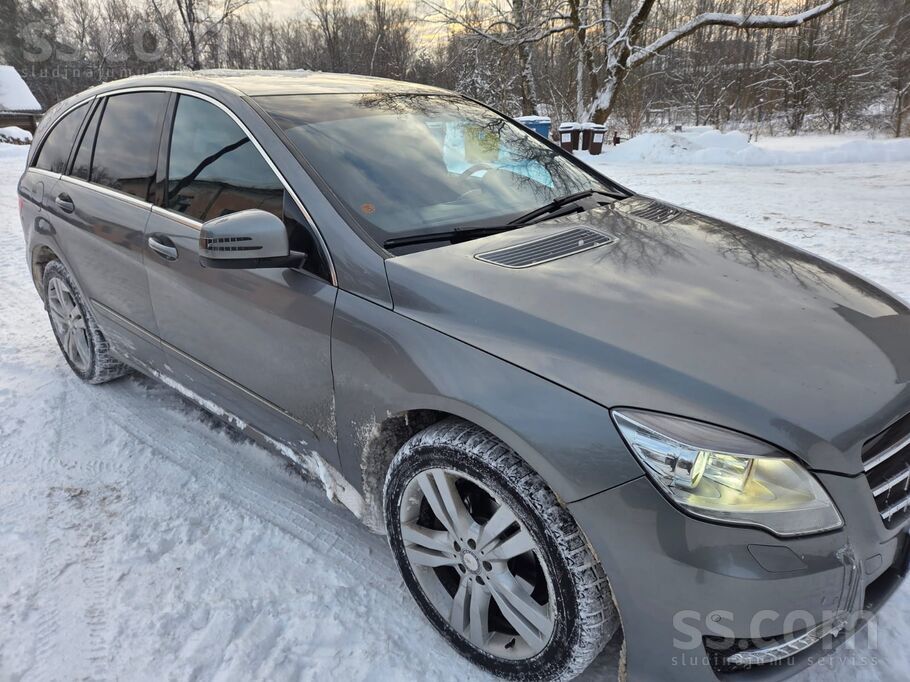 Продаю мерседес R 350 4Matic . 2012 год, 
3.0 дизель , 190кW. 
Кпп 7-ми ст