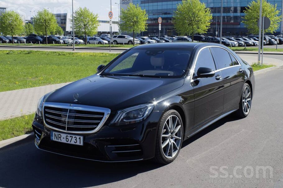 Mercedes-Benz S400 (2018) в идеальном состоянии, безупречный экземпляр.
По