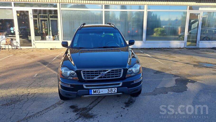 Volvo Продаётся надёжный внедорожник Volvo Xc90 2007 год