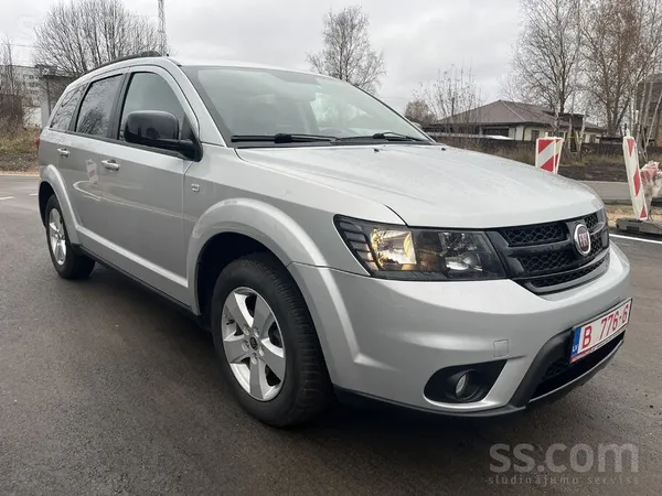 Fiat Tikko no Šveices. Fiat Freemont Black Code 2.0D 4x
