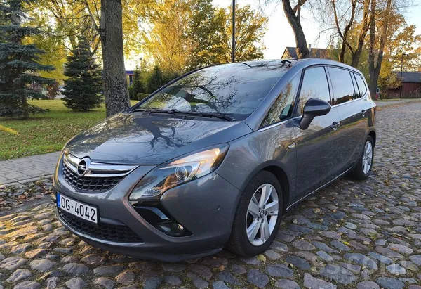 Opel Cosmo 1.4 benzīns 88 kw, manuāls 6 ātrumi, 