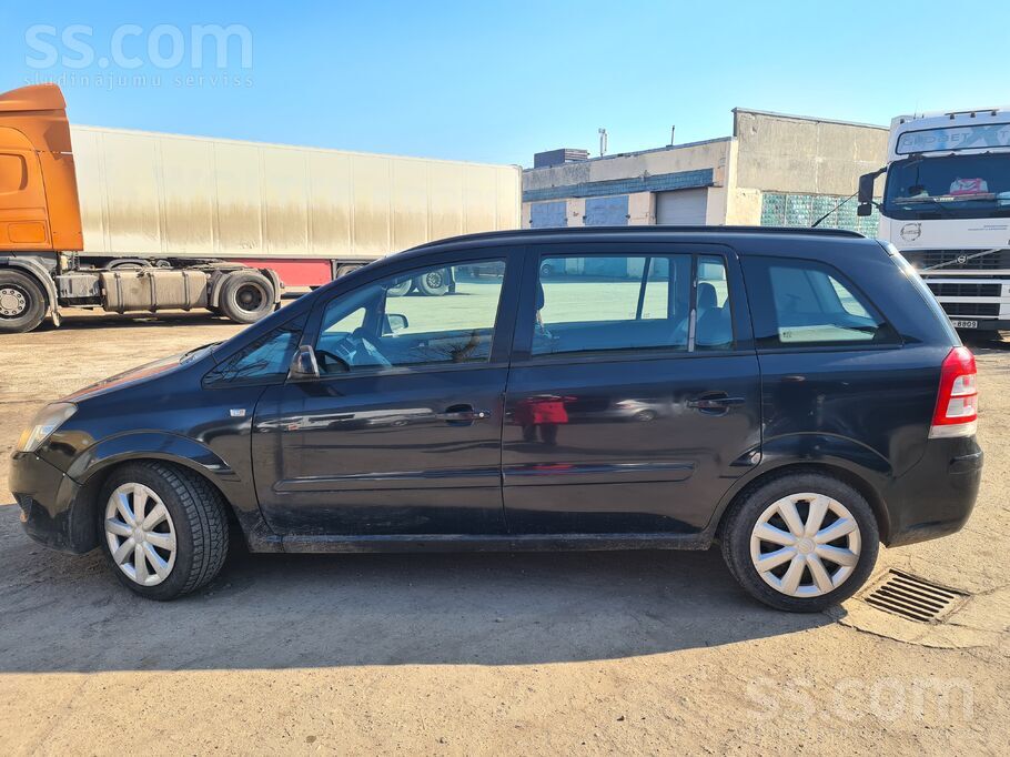 Opel Opel. 2008.gads. Pārdot īpašnieks. Mašīna labā teh