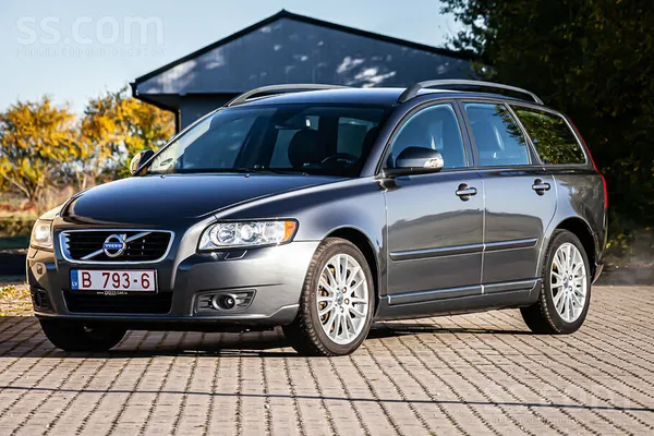 Volvo Volvo V50 2.0D 110kw D3 ar 5 cilindriem. No Nīderl