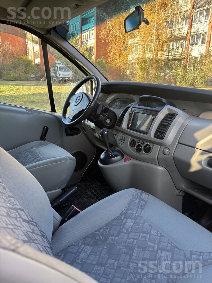 Opel Авто с дефектом коробки (нужна реставрация)