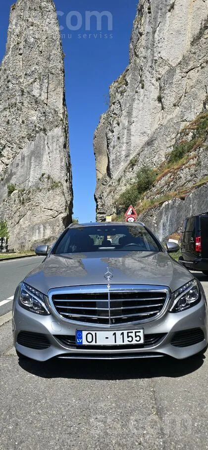 Pārdot privat auto mb c350e , universāls hybrid, ar ļoti labu komplektāciju,