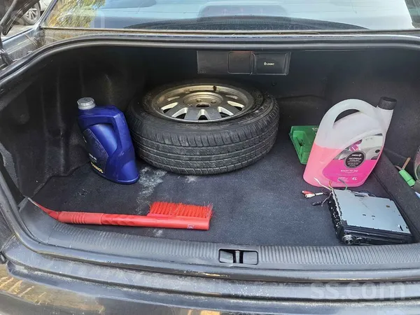 Audi Pardodu Audi A4 B5 1.6 Benzīns/gāze. Auto labā teh