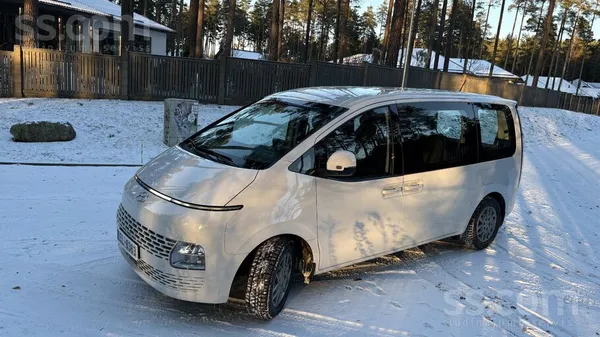 Hyundai Hundai Staria, 9 vietas, garā bāze. Prakstiski jau