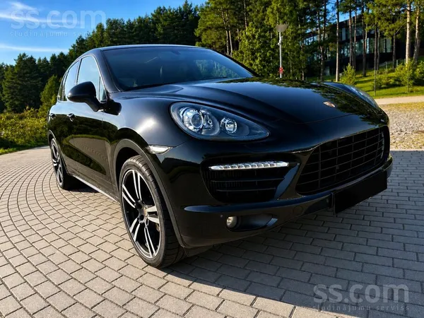 Porsche Pārdodu Porsche Cayenne 3.0D, 2012.g. , ļoti labā 