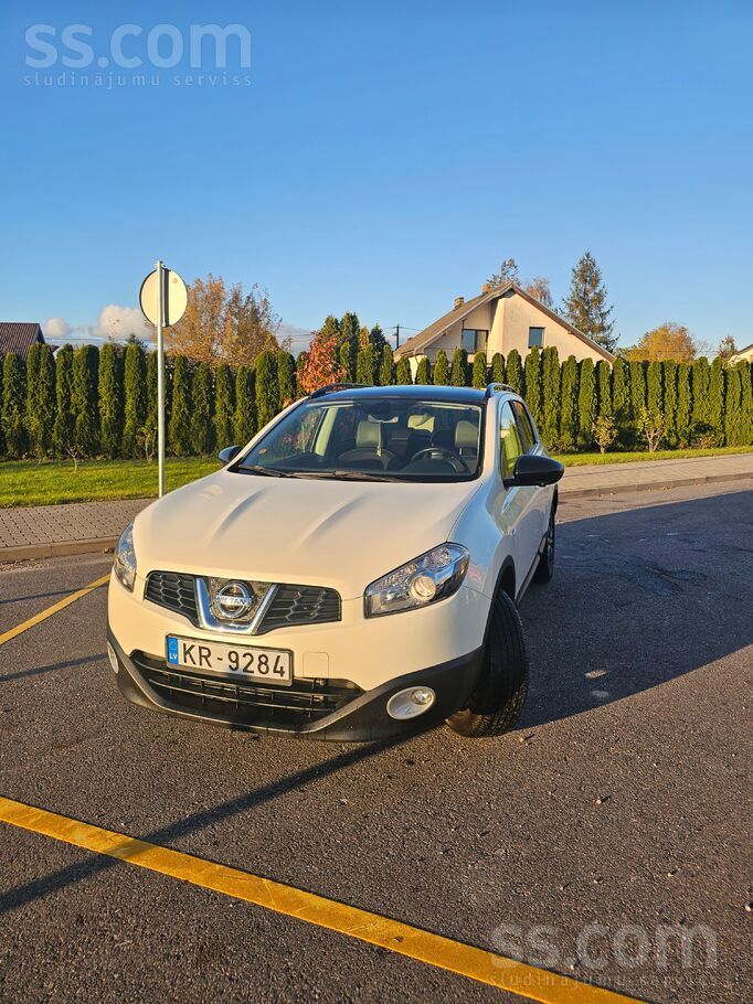 Nissan Ekonomisks auto Nissan Qashqai 1.6 dīzelis 96kw, M