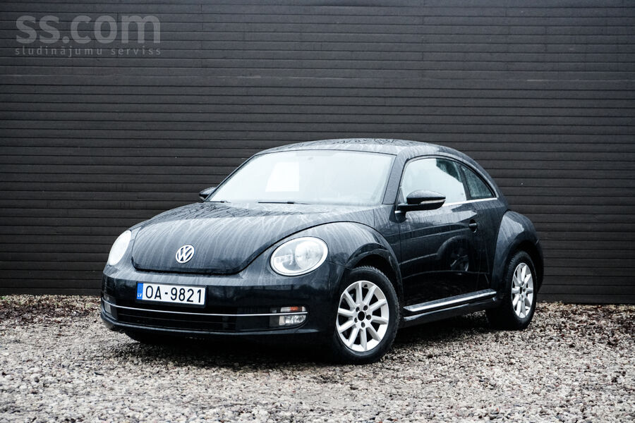 Volkswagen Beetle 2012. gada modelis ar 1.6 litru dīzeļa dzinēju un manuālo