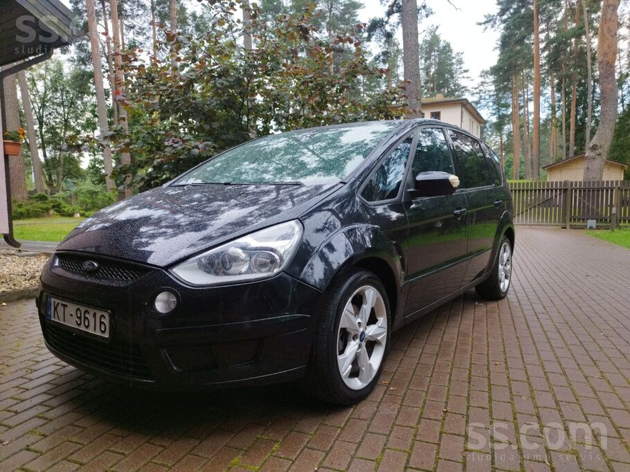 Ford Ford S-Max 2.0tdci 140 л. с. 7 мест.