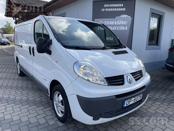 Renault 2012 Renault Trafic 2.0 Dīzeļdegviela 84kw/114zs M