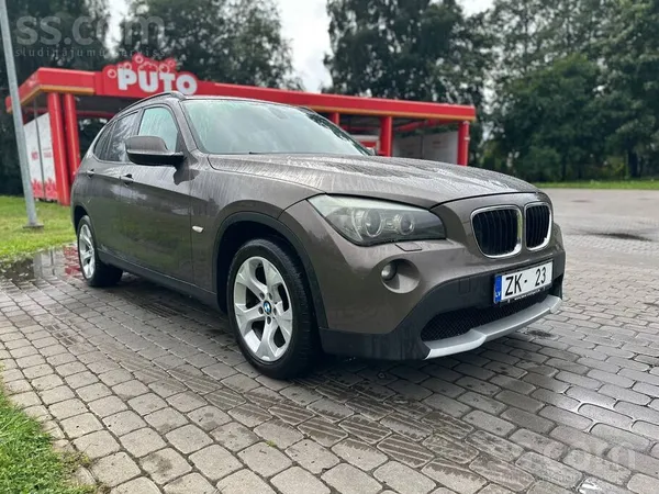 BMW X1 - 1