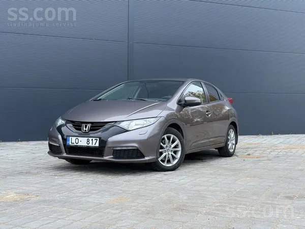 Honda Honda Civic 1.8 benzīns, automāts