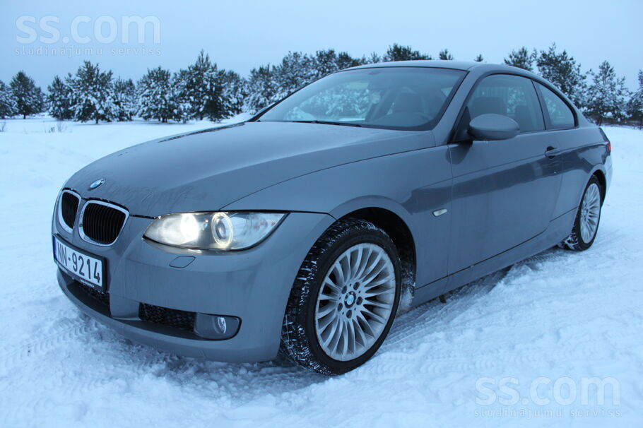 BMW 320
